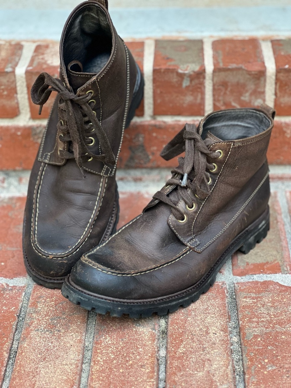 John‎ Varvatos Boots Mens Brown Leather Moc Toe Lug Sole Distressed Lace Up